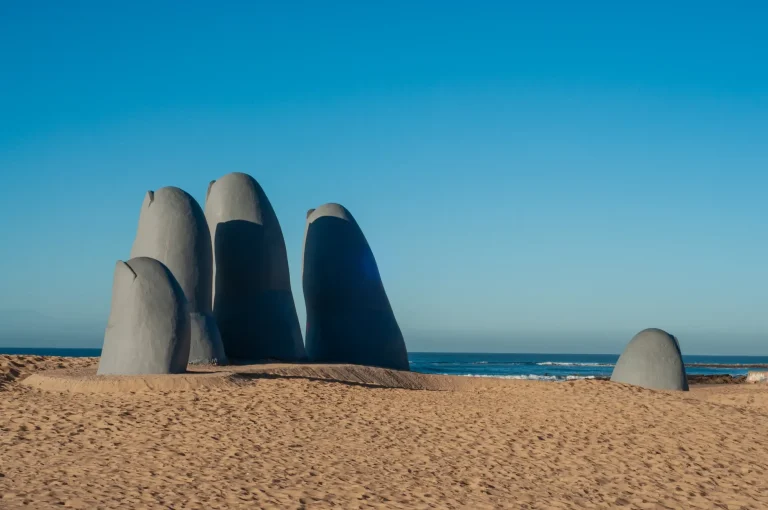 La Mano sculpture rising from the sand in Punta del Este